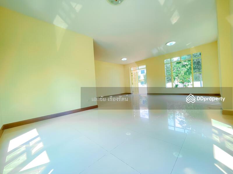 หมู่บ้าน เค.ซี. พาร์ควิลล์ 59.9 ตร.วา บ้านหัวมุม 083-179-6067แอร์