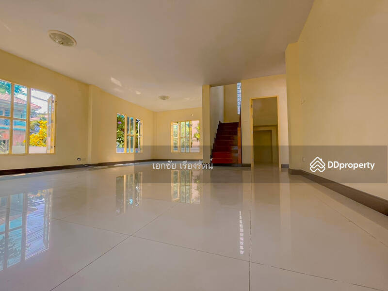 หมู่บ้าน เค.ซี. พาร์ควิลล์ 59.9 ตร.วา บ้านหัวมุม 083-179-6067แอร์