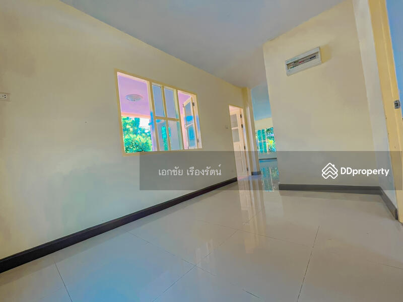 หมู่บ้าน เค.ซี. พาร์ควิลล์ 59.9 ตร.วา บ้านหัวมุม 083-179-6067แอร์