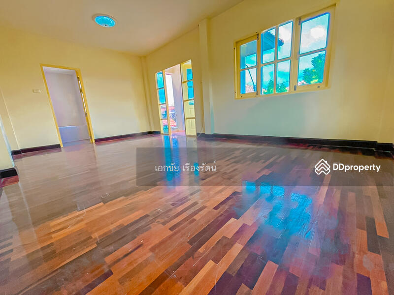 หมู่บ้าน เค.ซี. พาร์ควิลล์ 59.9 ตร.วา บ้านหัวมุม 083-179-6067แอร์