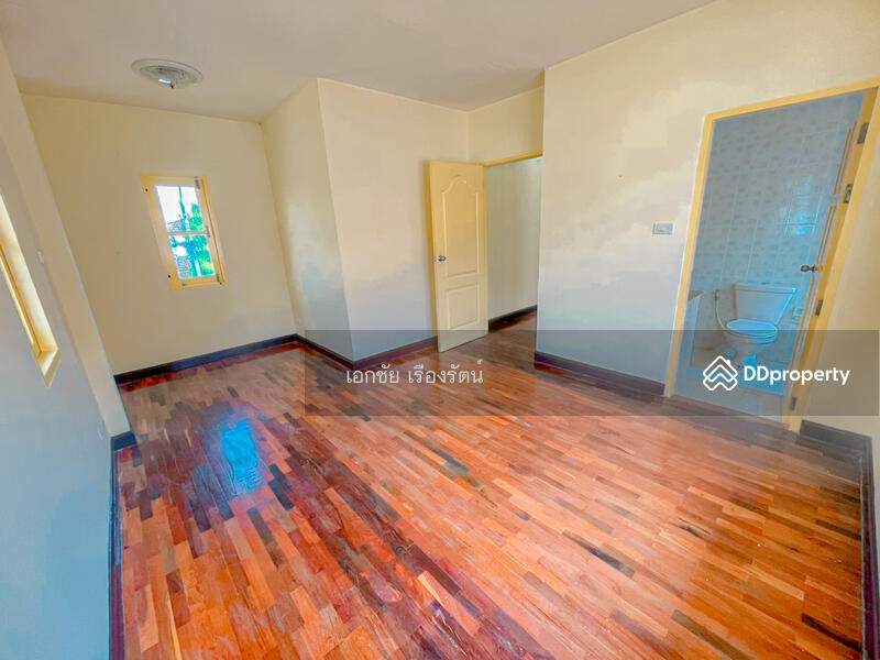 หมู่บ้าน เค.ซี. พาร์ควิลล์ 59.9 ตร.วา บ้านหัวมุม 083-179-6067แอร์