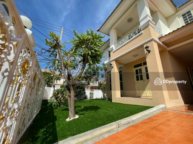 หมู่บ้าน เค.ซี. พาร์ควิลล์ 59.9 ตร.วา บ้านหัวมุม 083-179-6067แอร์