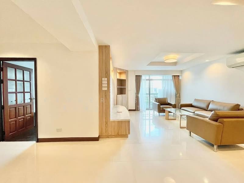 Royal Castle Sukhumvit : รอยัล คาสเซอร์ สุขุมวิท, กรุงเทพ, 30 ซอยสุขุมวิท 39, คลองเตยเหนือ, วัฒนา, กรุงเทพ, 133 ตร.ม., คอนโด ให้เช่า, โดย PROPERTYSIGHTS REAL ESTATE, 8875287 - DDproperty.com