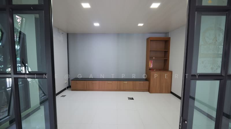 โกดัง อ้อมน้อย ซ.เพชรเกษม 124, Samut Sakhon, เพชรเกษม, Om Noi, Krathum Baen, Samut Sakhon, , 1,400 sqm, Warehouse/Factory For Sale, by Line@GantProperty, 8888906 - DDproperty.com