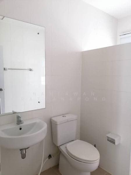 Nice and clean townhouse close to Mea-hia market, ABA school, Airport, chiang-mai, Mae Hia, Muang Chiang Mai, Chiang Mai, 2 Bedrooms, 134 sqm, Townhouse For Rent, by Nantawan Rattanapong, 8906270 - DDproperty.com