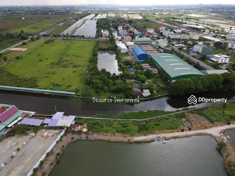 ขายถูก! ที่ดินลาดกระบัง ใกล้สุวรรณภูมิ Airport 8 Km.—ติดถนนกว้าง 6 เลน เนื้อที่ 544-2-98.4 ไร่