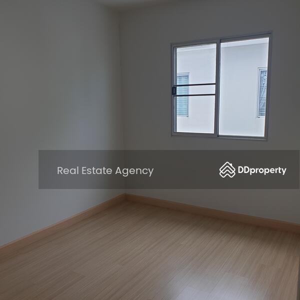 For Rent - ทาวโฮม 2 ชั้น จอดรถ 2 คัน, Bangkok