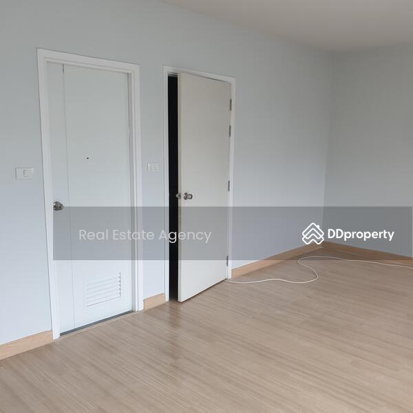 For Rent - ทาวโฮม 2 ชั้น จอดรถ 2 คัน, Bangkok