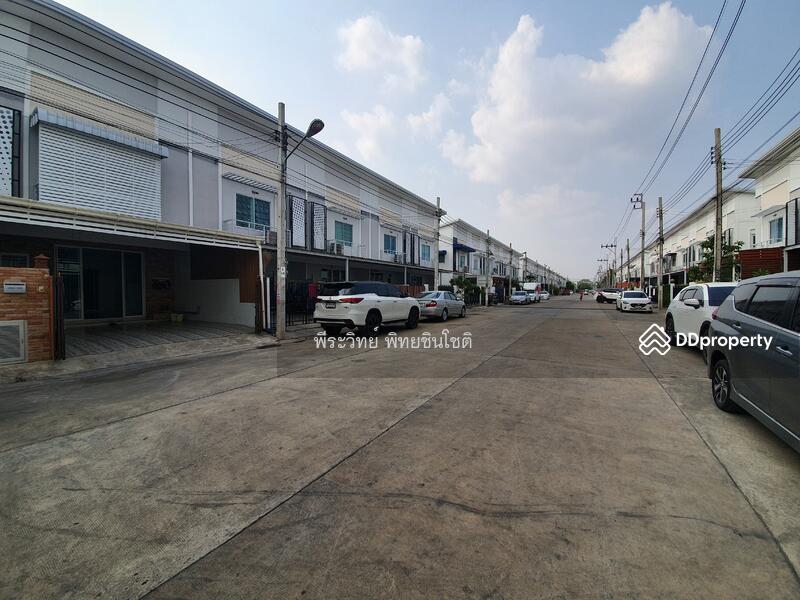 ขาย - ทาวน์เฮ้าส์ 2 ชั้น 25.6 ตร.ว. ม.RK ปาร์ค ถนนเลียบคลองสอง, กรุงเทพ
