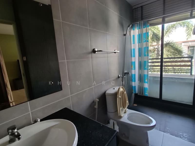 Areeya Mova Kaset Navamin, Bangkok, 592 ลาดปลาเต้า, Chorake Bua, Lat Phrao, Bangkok, 3 Bedrooms, 180 sqm, Townhouse For Rent, by Khun Archie, 9038548 - DDproperty.com