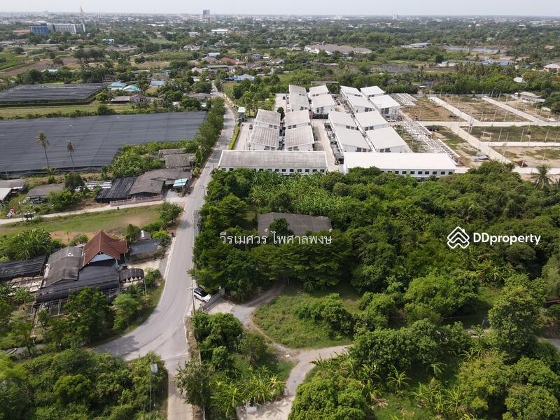 ขายถูก! ที่ดินหลัง ม.ราชภัฏนครปฐม อ.เมืองนครปฐม (เหมาะสร้างบ้านจัดสรร) เนื้อที่ 7-2-80.5 ไร่