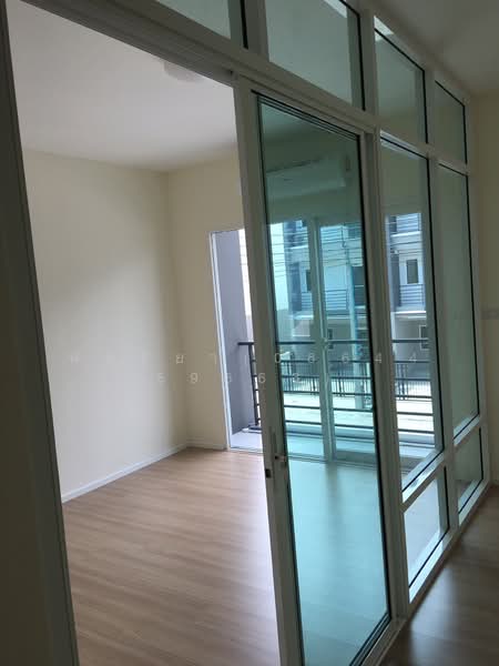 Baan Klang Muang Suanluang, Bangkok, On Nut Road, Dok Mai, Prawet, Bangkok, 3 Bedrooms, 128 sqm, Townhouse For Rent, by Living Condo, 9088458 - DDproperty.com