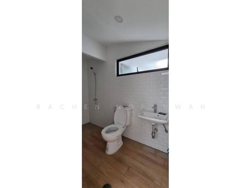 Panya Pattanakarn Village, Bangkok, Soi Phatthanakarn 30, Suan Luang, Bangkok, 5 Bedrooms, 1,600 sqm, Single Detached House For Rent, by Rachen Nopsuwan, 9096769 - DDproperty.com