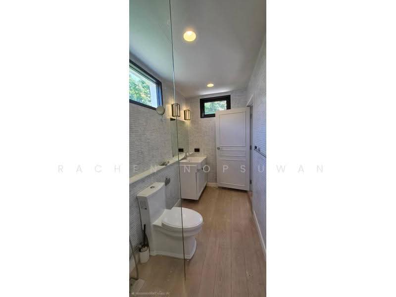 Panya Pattanakarn Village, Bangkok, Soi Phatthanakarn 30, Suan Luang, Bangkok, 5 Bedrooms, 1,600 sqm, Single Detached House For Rent, by Rachen Nopsuwan, 9096769 - DDproperty.com