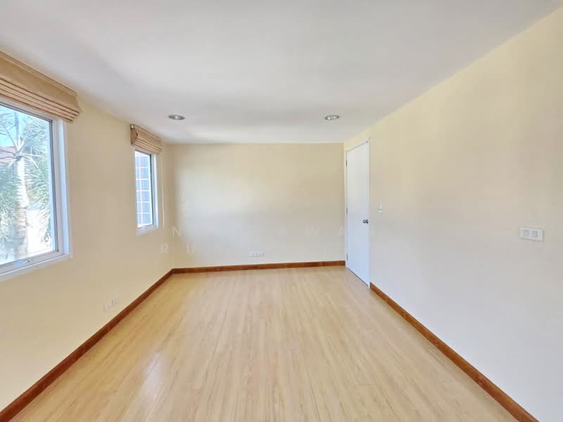ขายบ้านเดี่ยว 2 ชั้น ม.ธาราดี ถนนนครอินทร์ ใกล้ The walk, Nonthaburi, Bang Khun Kong, Bang Kruai, Nonthaburi, 2 Bedrooms, 180 sqm, Single Detached House For Sale, by Noppawan Ruangdech, 9104443 - DDproperty.com