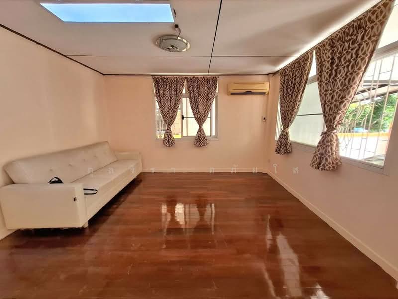 บ้าน, กรุงเทพ, นวมินทร์42, คลองกุ่ม, บึงกุ่ม, กรุงเทพ, 250 ตร.ม., บ้านเดี่ยว ให้เช่า, โดย กุลจิรา อภัยโส, 9211645 - DDproperty.com