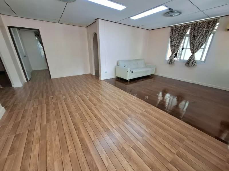 บ้าน, Bangkok, นวมินทร์42, Khlong Kum, Bueng Kum, Bangkok, 4 Bedrooms, 250 sqm, Single Detached House For Rent, by กุลจิรา อภัยโส, 9211645 - DDproperty.com