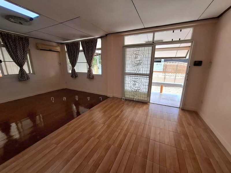 บ้าน, Bangkok, นวมินทร์42, Khlong Kum, Bueng Kum, Bangkok, 4 Bedrooms, 250 sqm, Single Detached House For Rent, by กุลจิรา อภัยโส, 9211645 - DDproperty.com