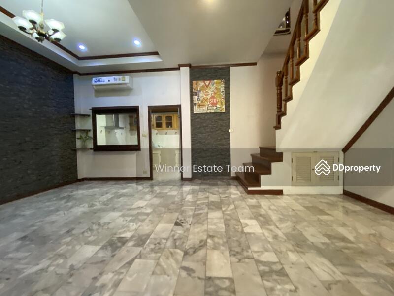 ขาย - Moobaan Euapracha Nuanchan : หมู่บ้านเอื้อประชา นวลจันทร์, กรุงเทพ