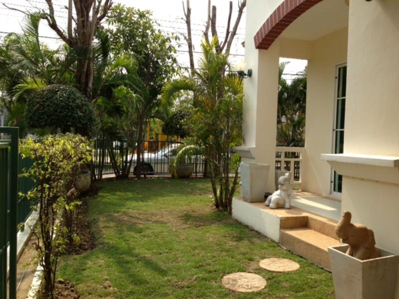 สวนหน้าบ้าน