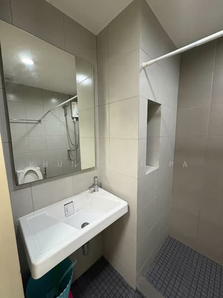 Elio Sukhumvit 64, Bangkok, 99 Soi Sukhumvit 64, Bang Chak, Phra Khanong, Bangkok, 1 Bedroom, 22 sqm, Condo For Rent, by Khun Chanapa, 9280281 - DDproperty.com