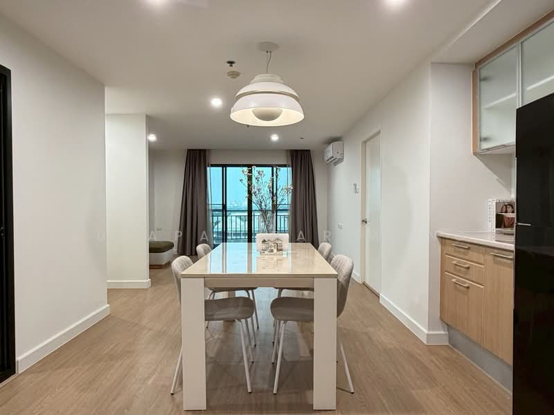 Lumpini Place Narathiwas-Chaopraya, Bangkok, 1298 Rama 3 Road, Chong Nonsi, Yan Nawa, Bangkok, 2 Bedrooms, 135 sqm, Condo For Sale, by Sutapat Pariwong, 9296763 - DDproperty.com