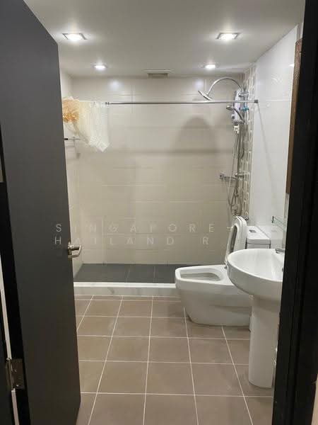 Royal Castle Sukhumvit, bangkok, 30 Soi Sukhumvit 39, Khlongtoei Nua, Watthana, Bangkok, 4 Bedrooms, 265 sqm, Condo For Rent, by PROPERTYSIGHTS REAL ESTATE, 9306083 - DDproperty.com