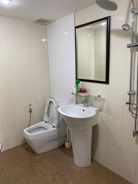 Royal Castle Sukhumvit, bangkok, 30 Soi Sukhumvit 39, Khlongtoei Nua, Watthana, Bangkok, 4 Bedrooms, 265 sqm, Condo For Rent, by PROPERTYSIGHTS REAL ESTATE, 9306083 - DDproperty.com