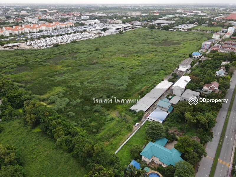 ขายที่ดิน ลาดกระบัง ติดถนนลาดกระบัง—ใกล้สุวรรณภูมิ Airport (เหมาะสร้างโครงการจัดสรร) 83-2-28 ไร่ 