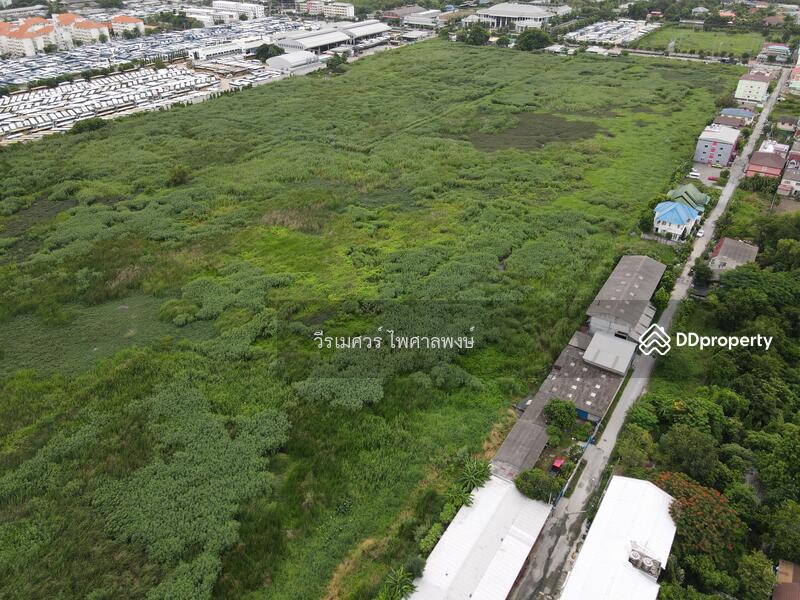 ขายที่ดิน ลาดกระบัง ติดถนนลาดกระบัง—ใกล้สุวรรณภูมิ Airport (เหมาะสร้างโครงการจัดสรร) 83-2-28 ไร่ 