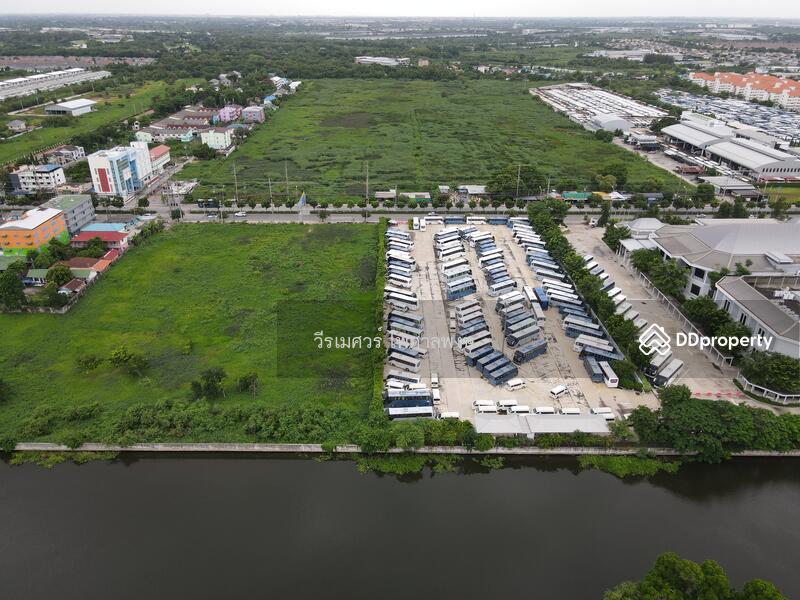 ขายที่ดิน ลาดกระบัง ติดถนนลาดกระบัง—ใกล้สุวรรณภูมิ Airport (เหมาะสร้างโครงการจัดสรร) 83-2-28 ไร่ 