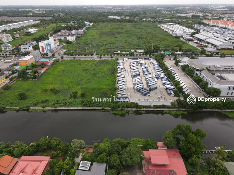 ขายที่ดิน ลาดกระบัง ติดถนนลาดกระบัง—ใกล้สุวรรณภูมิ Airport (เหมาะสร้างโครงการจัดสรร) 83-2-28 ไร่ 