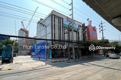 ขาย - C10002 อาคารพาณิชย์ 4.5 ชั้น 4 คูหา, กรุงเทพ