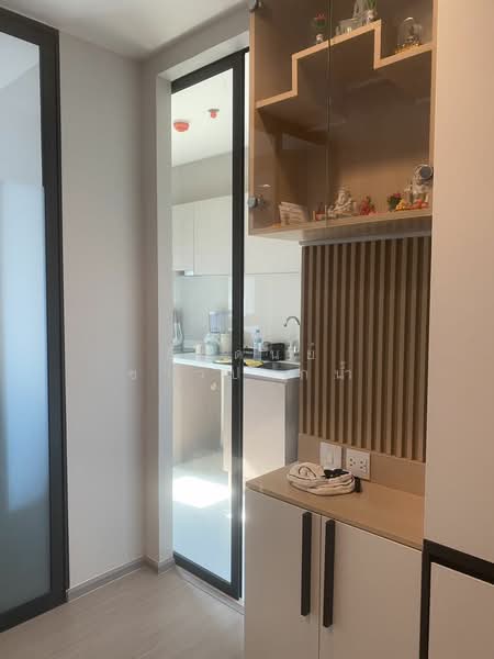 Life Sathorn Sierra, Bangkok, Ratchaphruek Rd, Talat Plu, Thon Buri, Bangkok, 1 Bedroom, 29 sqm, Condo For Sale, by ธีรดนย์ ชาวปากน้ำ, 9329918 - DDproperty.com