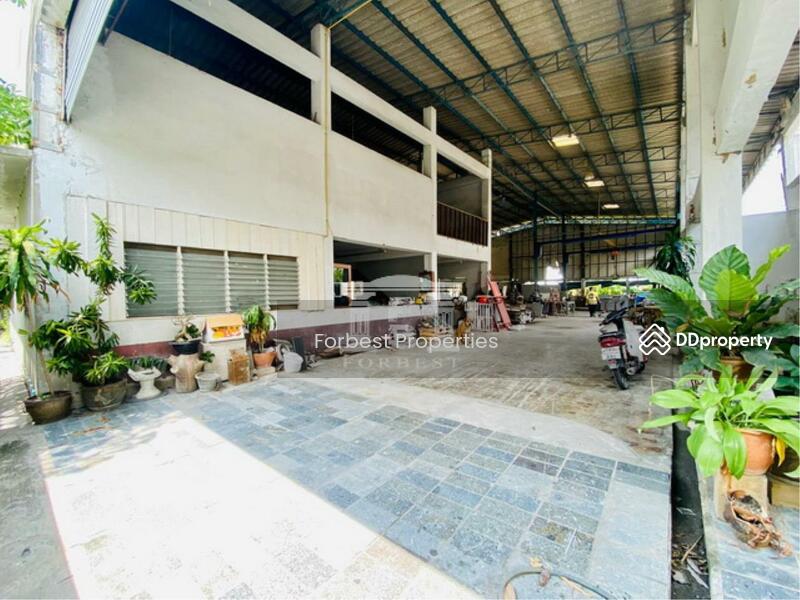 For Sale - 41121 - Warehouse for sale with tenants, Theparak Road, Bang Pla, near Suvarnabhumi Airport, area 300 square wa (1, 200 Sqm. ). | 41121