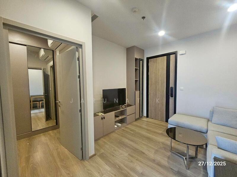 Oka Haus Sukhumvit 36, Bangkok, 3399 Rama 4 Road, Khong Tan, Khlong Toei, Bangkok, 1 Bedroom, 34 sqm, Condo For Rent, by Jarunat K, 9406668 - DDproperty.com