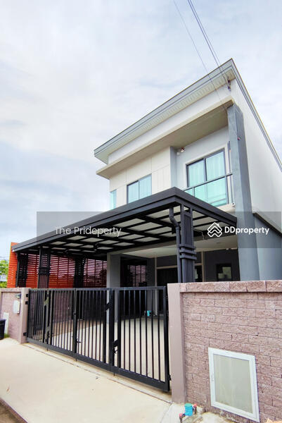ทาวน์โฮม 2 ชั้น 29.7 ตร.วา พื้นที่ใช้สอยประมาณ 138 ตร.ม. หลังริม