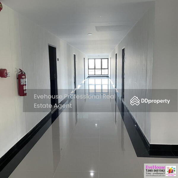 For Sale - Apartment, good location, near the mall, near the main road, Chon Buri