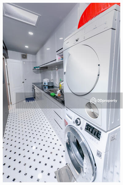 Centro Bangna Km.7 : เซนโทร บางนา กม.7, สมุทรปราการ, ถนนบัวนครินทร์, บางแก้ว, บางพลี, สมุทรปราการ, 240 ตร.ม., บ้านเดี่ยว ขาย, โดย Mayura Dechyotha, 9531734 - ห้องครัวไทยต่อเติมจากตัวบ้าน - DDproperty.com