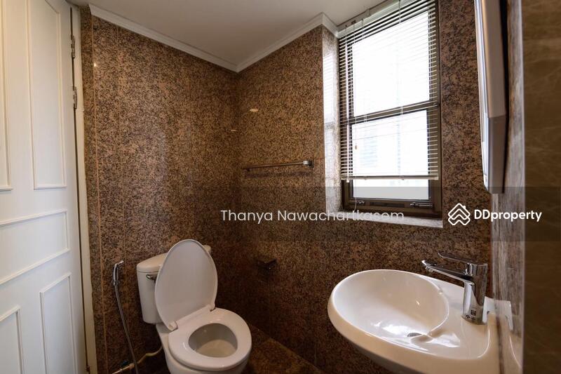 Baan Suanpetch, Bangkok, 18 Soi Sukhumvit 39, Khlong Tan Nua, Watthana, Bangkok, 3 Bedrooms, 134 sqm, Condo For Rent, by PROPERTYSIGHTS REAL ESTATE, 9583296 - DDproperty.com
