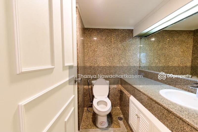 Baan Suanpetch, Bangkok, 18 Soi Sukhumvit 39, Khlong Tan Nua, Watthana, Bangkok, 3 Bedrooms, 134 sqm, Condo For Rent, by PROPERTYSIGHTS REAL ESTATE, 9583296 - DDproperty.com
