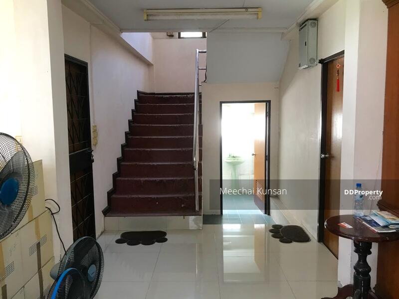 บ้านเดี่ยวย่านลาดพร้าว ใกล้รถไฟฟ้าภาวนา, กรุงเทพ, จันทรเกษม, จตุจักร, กรุงเทพ, 290 ตร.ม., บ้านเดี่ยว ขาย, โดย Meechai Kunsan, 9610695 - DDproperty.com