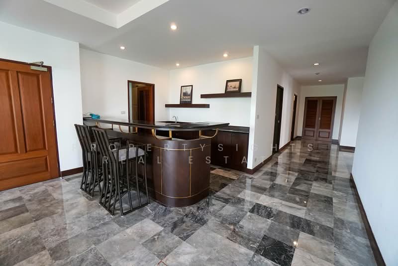 Raintree Village Apartment, Bangkok, 21 Soi Sukhumvit 41, Khlong Tan Nua, Watthana, Bangkok, 3 Bedrooms, 278 sqm, Condo For Rent, by PROPERTYSIGHTS REAL ESTATE, 9626292 - DDproperty.com