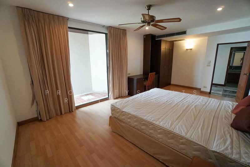 Raintree Village Apartment, Bangkok, 21 Soi Sukhumvit 41, Khlong Tan Nua, Watthana, Bangkok, 3 Bedrooms, 278 sqm, Condo For Rent, by PROPERTYSIGHTS REAL ESTATE, 9626292 - DDproperty.com