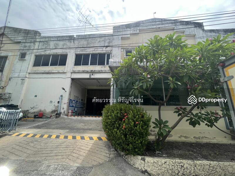 For Sale - Warehouse and office for sale , Taparak Road . 700sqm. Good for Sme Business , Sale26,000,000 ฿, Samut Prakan