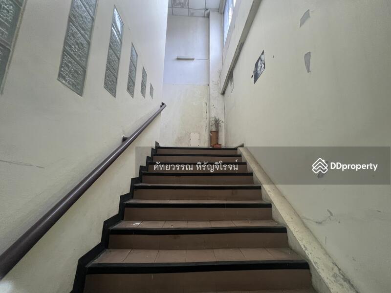 For Sale - Warehouse and office for sale , Taparak Road . 700sqm. Good for Sme Business , Sale26,000,000 ฿, Samut Prakan