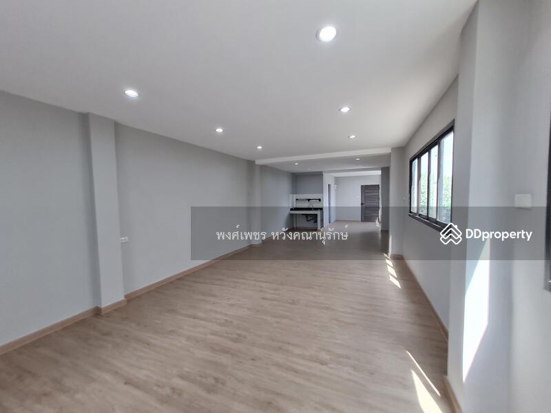 For Rent - จรัญสนิทวงศ์ พื้นที่สำนักงาน พื้นที่ว่าง พื้นที่อาศัย, Bangkok