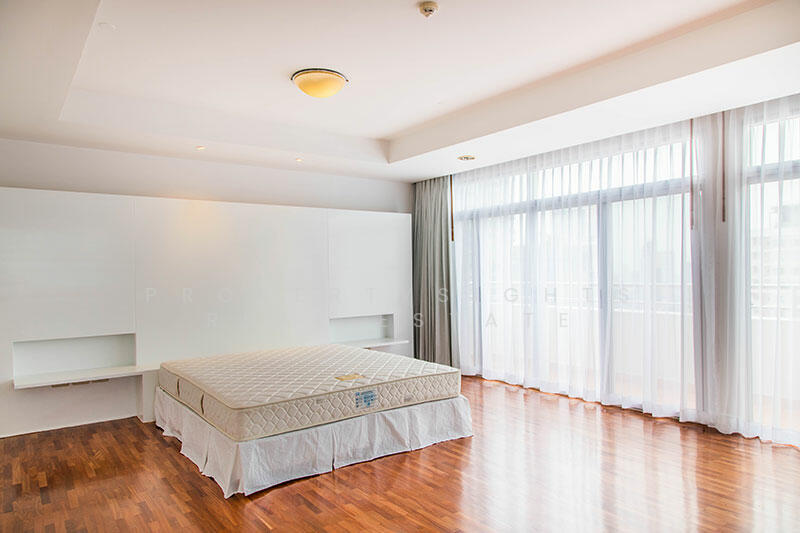 Krungthep Thani Tower, Bangkok, 56 Soi Sukhumvit 24, Khong Tan, Khlong Toei, Bangkok, 3 Bedrooms, 330 sqm, Condo For Rent, by PROPERTYSIGHTS REAL ESTATE, 9691877 - DDproperty.com