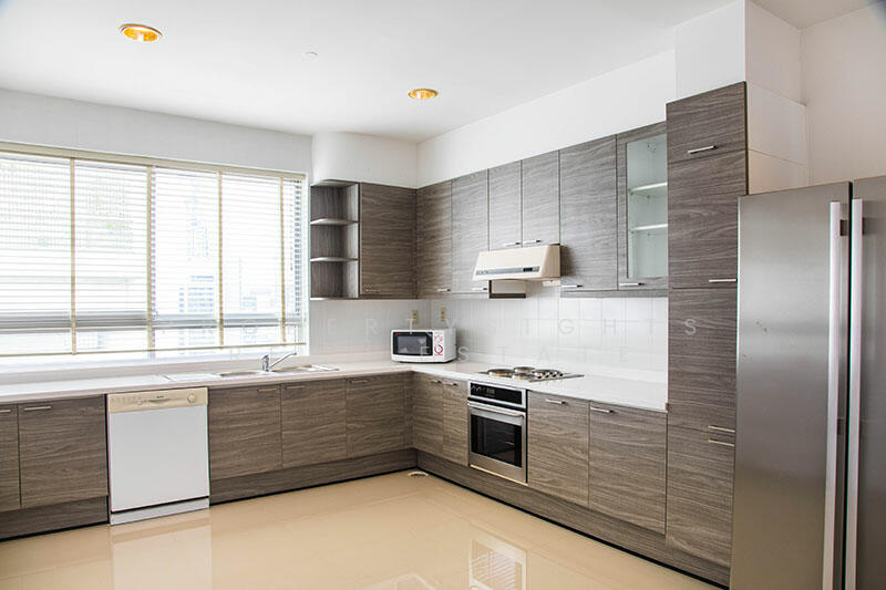 Krungthep Thani Tower, Bangkok, 56 Soi Sukhumvit 24, Khong Tan, Khlong Toei, Bangkok, 3 Bedrooms, 330 sqm, Condo For Rent, by PROPERTYSIGHTS REAL ESTATE, 9691877 - DDproperty.com