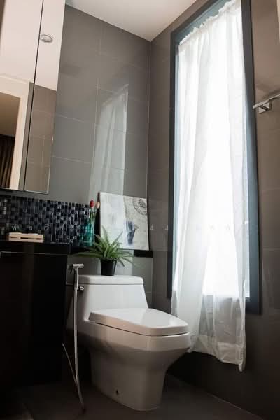 M Ladprao, Bangkok, 1188 Phahonyothin Rd, Jom Phon, Chatuchak, Bangkok, 1 Bedroom, 30 sqm, Condo For Rent, by Living Condo, 9715306 - DDproperty.com